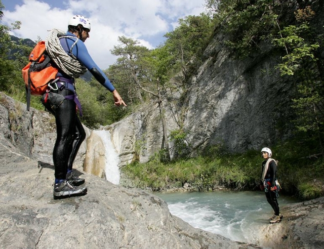  Excursión de barranquismo con instructor 